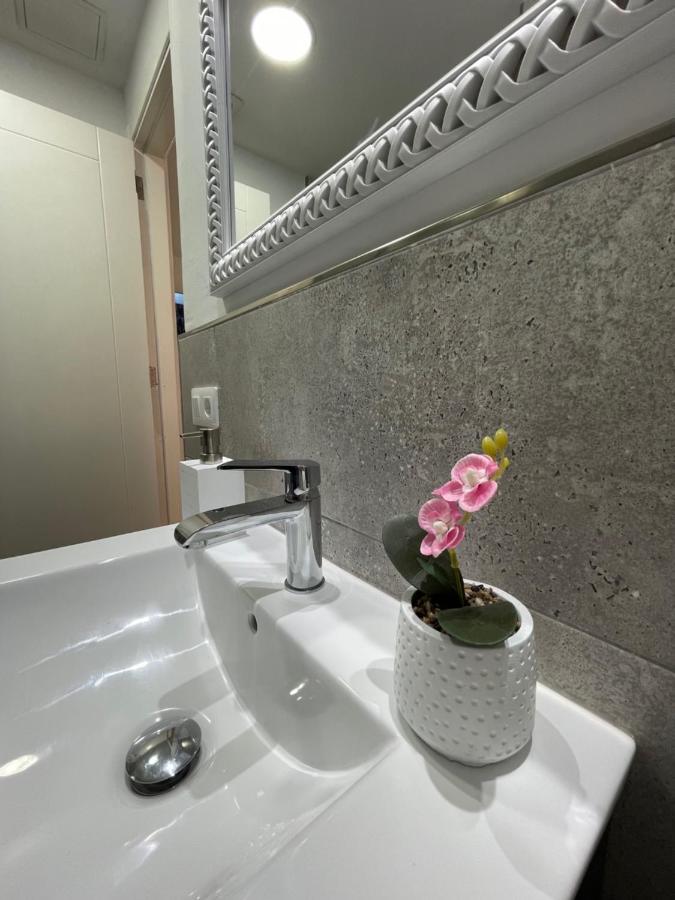 B-Rent Digital Apartment Zen Wifi Free 코라레호 외부 사진